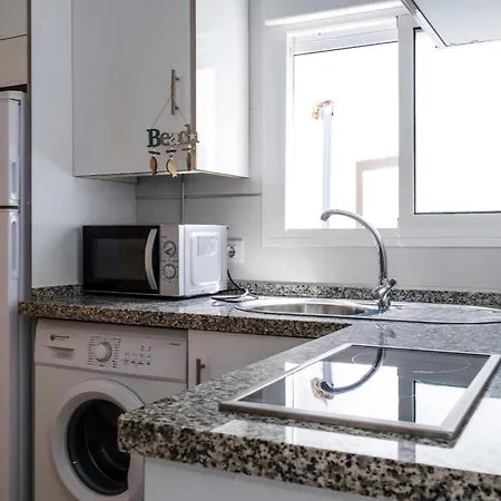 Duplex Central Con Terraza En Conil: Ideal Para Familias Y Parejas - Es-180-200 * Conil De La Frontera